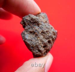 10.75 g AOUELLOUL IMPACT GLASS from Meteorite impact Mauritania