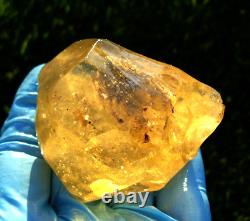 Libyan Desert Glass Meteorite Tektite impact Dimples (820 crt) Dark inside Gem