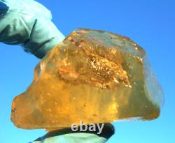 Libyan Desert Glass Meteorite Tektite impact Dimples (820 crt) Dark inside Gem