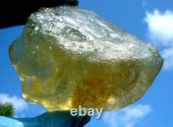 Libyan Desert Glass Meteorite Tektite impact specimen(1000 crt)Gem Cristobalite