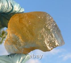 Libyan Desert Glass Meteorite Tektite impact specimen(1005 crt)Dimples Gem AAAA