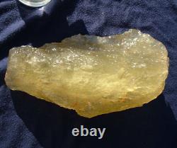 Libyan Desert Glass Meteorite Tektite impact specimen(10300 crt)Very big (2 Kg)