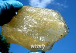 Libyan Desert Glass Meteorite Tektite impact specimen(1060 crt)Dimples yellow