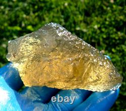 Libyan Desert Glass Meteorite Tektite impact specimen(1110 crt)Top Quality Gem