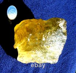 Libyan Desert Glass Meteorite Tektite impact specimen(1150 crt) Big Green Gem