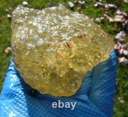 Libyan Desert Glass Meteorite Tektite impact specimen(1300 ct)Cristobalite Hole