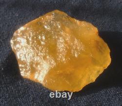 Libyan Desert Glass Meteorite Tektite impact specimen(1430 ct)Dimples Best Gem