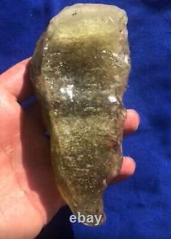 Libyan Desert Glass Meteorite Tektite impact specimen(1630 crt)dimples (0.3 Kg)