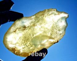 Libyan Desert Glass Meteorite Tektite impact specimen(1710 crt)PreHistoric Tool