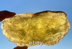 Libyan Desert Glass Meteorite Tektite impact specimen(1800 crt)big yellow Gem