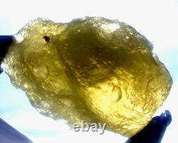 Libyan Desert Glass Meteorite Tektite impact specimen(2300 crt)Dimple Green Gem