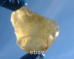 Libyan Desert Glass Meteorite Tektite impact specimen(300 crt)Dimples Best Gem