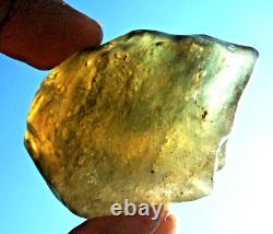 Libyan Desert Glass Meteorite Tektite impact specimen(330 crt)dimples Green Gem