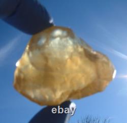 Libyan Desert Glass Meteorite Tektite impact specimen(340 crt)Natural Hole