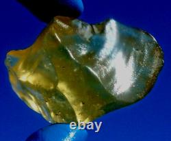 Libyan Desert Glass Meteorite Tektite impact specimen(350 crt)Best Gem AAAA