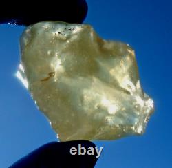 Libyan Desert Glass Meteorite Tektite impact specimen(350 crt)Best Gem AAAA