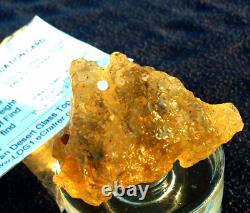 Libyan Desert Glass Meteorite Tektite impact specimen(425 crt) Big natural Hole