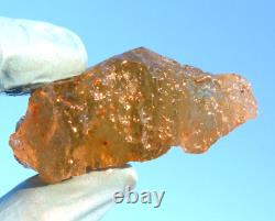 Libyan Desert Glass Meteorite Tektite impact specimen(425 crt) Big natural Hole