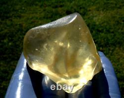 Libyan Desert Glass Meteorite Tektite impact specimen(425 crt)Soft yellow AAAA+