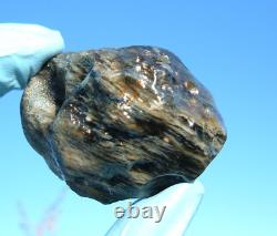 Libyan Desert Glass Meteorite Tektite impact specimen(440 crt) one of its kind