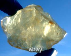 Libyan Desert Glass Meteorite Tektite impact specimen(450 crt)Dimples GEM AAAAA