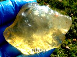 Libyan Desert Glass Meteorite Tektite impact specimen(450 crt)Dimples GEM AAAAA