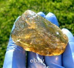 Libyan Desert Glass Meteorite Tektite impact specimen(485 crt)Dark Gem AAAA+