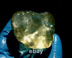 Libyan Desert Glass Meteorite Tektite impact specimen(485 ct) Super Gem AAAA+