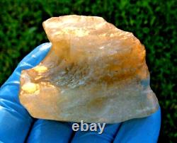 Libyan Desert Glass Meteorite Tektite impact specimen(510 crt) nice Green