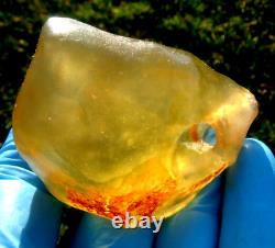 Libyan Desert Glass Meteorite Tektite impact specimen(515 ct) Big Natural Hole