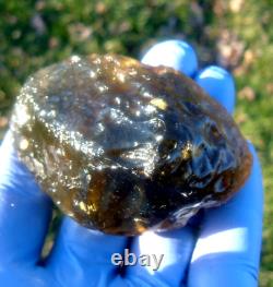 Libyan Desert Glass Meteorite Tektite impact specimen(540 crt)Very Dark Green