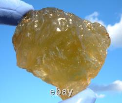 Libyan Desert Glass Meteorite Tektite impact specimen(545 ct)Dimples Green Gem