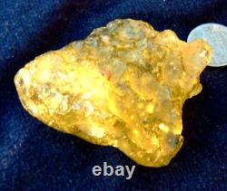 Libyan Desert Glass Meteorite Tektite impact specimen(550 crt)super Green Gem