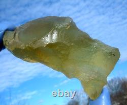 Libyan Desert Glass Meteorite Tektite impact specimen (555 crt)Dimples Top AAA