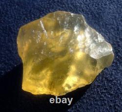 Libyan Desert Glass Meteorite Tektite impact specimen(575 crt)Dimples Gem AAAAA