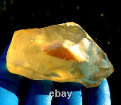 Libyan Desert Glass Meteorite Tektite impact specimen(585 crt) Soft Gem AAAA