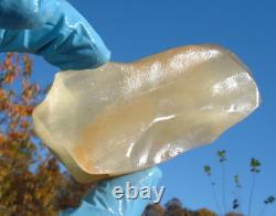 Libyan Desert Glass Meteorite Tektite impact specimen(620 crt) one of its kind