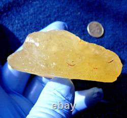 Libyan Desert Glass Meteorite Tektite impact specimen(630 crt)Dimples Gem