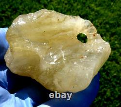 Libyan Desert Glass Meteorite Tektite impact specimen(660 crt) Natural hole