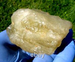 Libyan Desert Glass Meteorite Tektite impact specimen(660 crt) Natural hole