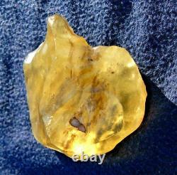 Libyan Desert Glass Meteorite Tektite impact specimen(660 crt)dimples dark Gem