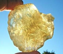 Libyan Desert Glass Meteorite Tektite impact specimen(660 crt)dimples dark Gem