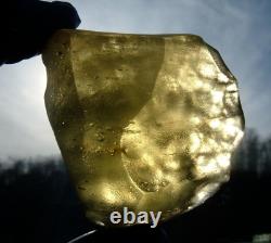 Libyan Desert Glass Meteorite Tektite impact specimen(675 crt)Dimples Gem AAAA+