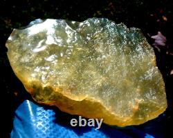 Libyan Desert Glass Meteorite Tektite impact specimen(675 crt)Flat -Thin Gem A+