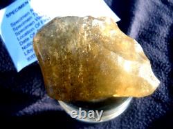 Libyan Desert Glass Meteorite Tektite impact specimen(680 crt)Super Blue lines