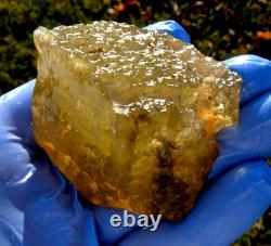 Libyan Desert Glass Meteorite Tektite impact specimen(680 ct)Dimples Green Gem