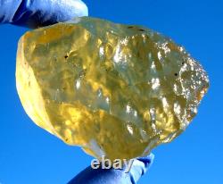 Libyan Desert Glass Meteorite Tektite impact specimen(755 crt)Super Gem AAAA+