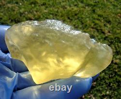 Libyan Desert Glass Meteorite Tektite impact specimen(777 crt) Dimples Gem AAAA