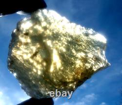 Libyan Desert Glass Meteorite Tektite impact specimen(810 crt)Cristobalite incl