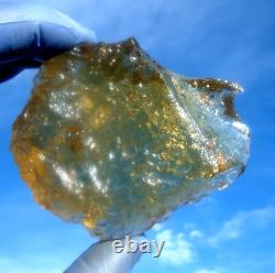 Libyan Desert Glass Meteorite Tektite impact specimen(810 crt)Cristobalite incl